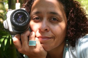 Mônica Eva Acordei para o auto-retrato!